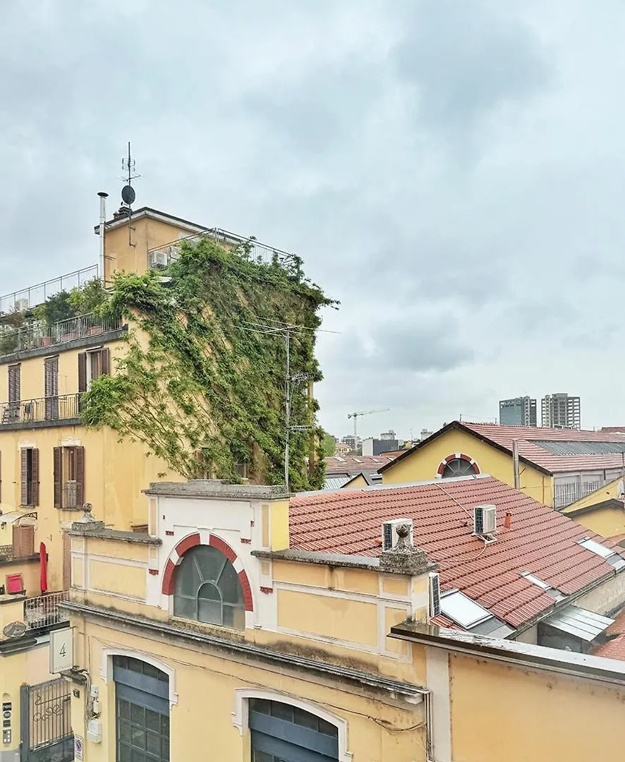 Flat In Milan - Navigli Apartment